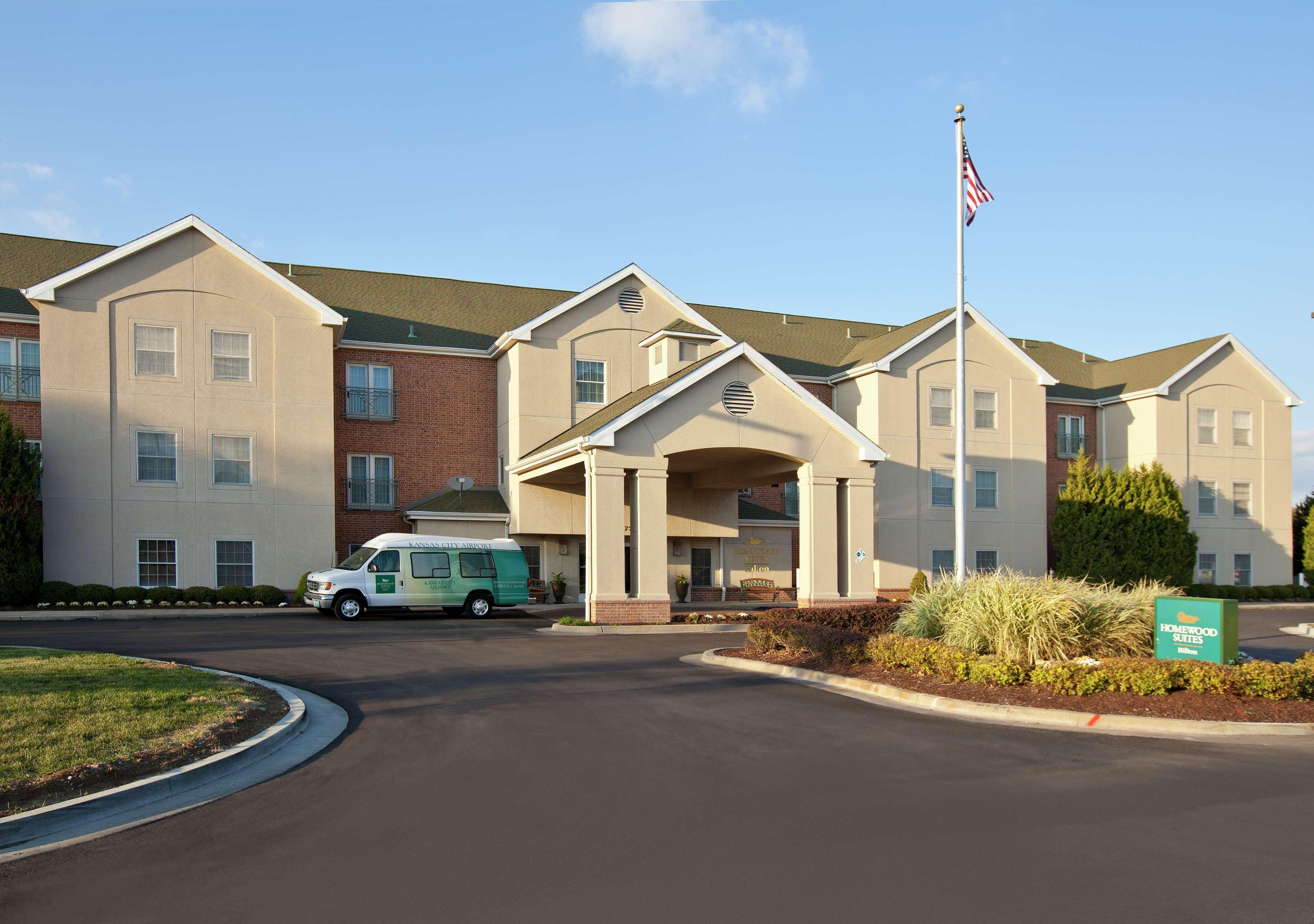 Homewood Suites By Hilton Kansas City Airport Exterior foto